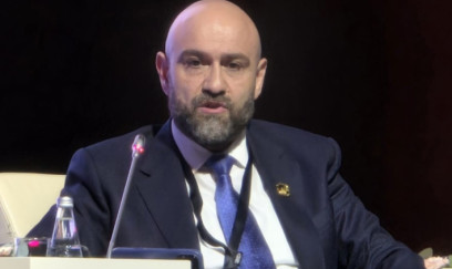 Babək Hüseynov SOCAR-ın vitse-prezidenti vəzifəsindən azad olunub?- FOTO