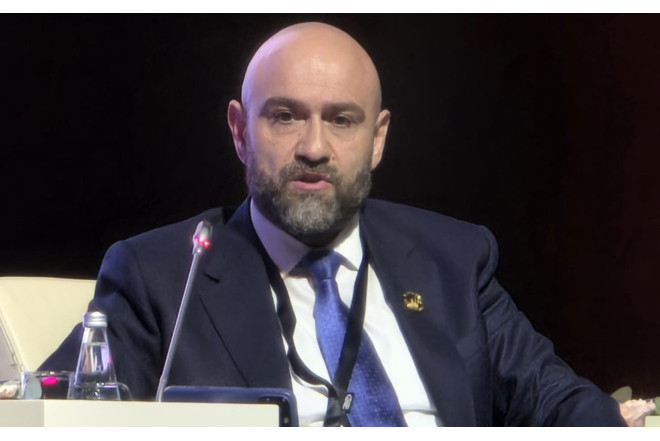 Babək Hüseynov SOCAR-ın vitse-prezidenti vəzifəsindən azad olunub?- FOTO