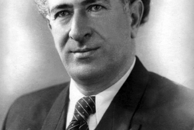 Bolşeviklər Gəncə üsyanından sonra onu niyə öldürmədilər? 