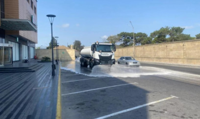 Bakının əsas küçə və prospektləri yuyuldu – FOTO
