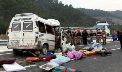 Türkiyədə ağır qəza olub- ÖLƏNLƏR VAR