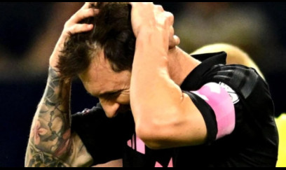 Messi penalti vura bilmədi, komandası darmadağın oldu