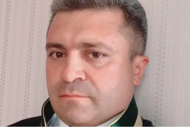 Vəkil Elşad Məmmədov saxlanıldı 