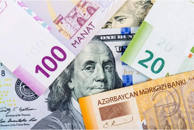 Dollar almaq istəyənlərin NƏZƏRİNƏ