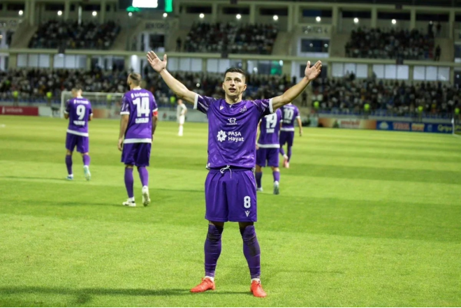 Özünə xəsarət yetirən futbolçuya AFFA-dan ağır cəza