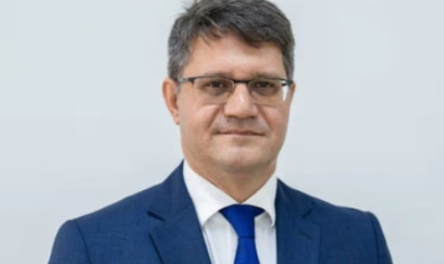 Nazir müşavirini İŞDƏN ÇIXARDI