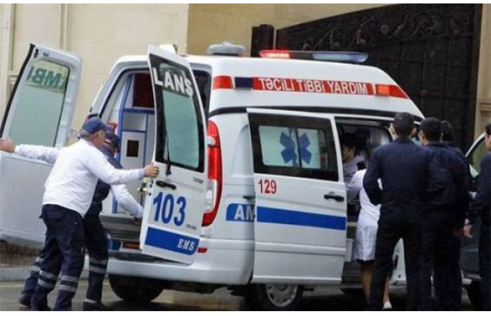 Azərbaycanda toyda 24 nəfər zəhərləndi xəstəxanaya aparıldı
