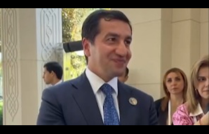Hikmət Hacıyev: “Özbək və Azərbaycan dillərinin kombinasiyasında danışaq” – VIDEO