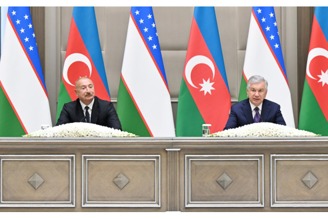 Azərbaycan və Özbəkistan prezidentləri mətbuata bəyanatlarla çıxış etdilər - FOTO