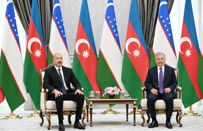 Azərbaycan və Özbəkistan liderlərinin Daşkənddə təkbətək görüşü olub - FOTO 