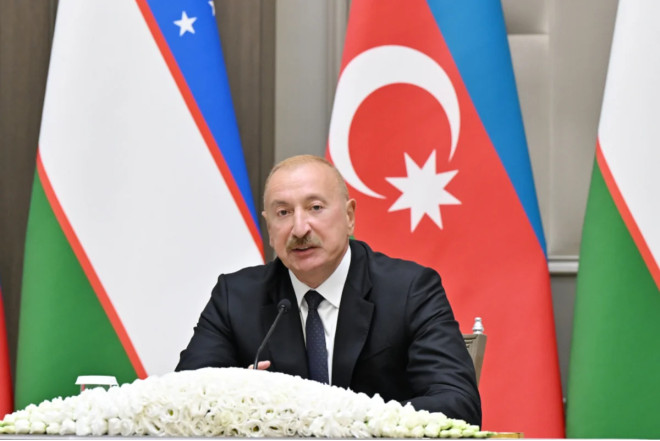 İlham Əliyev Özbəkistan üçün bərə tikintisini sürətləndirməyə çağırıb 