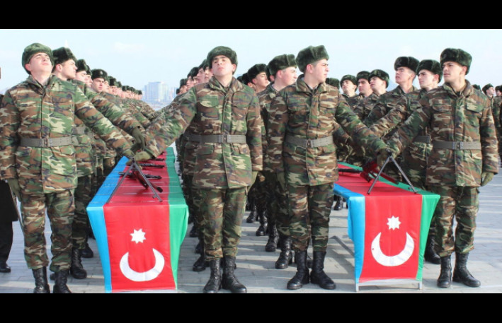 Xarici pasport alanlar hərbi xidmətə çağırılacaq? – Rəsmi açıqlama