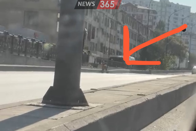 Körpəni arabada yol kənarında qoyub uzaqlaşdı – Lökbatanda qeydə alınan görüntü + VİDEO/FOTO