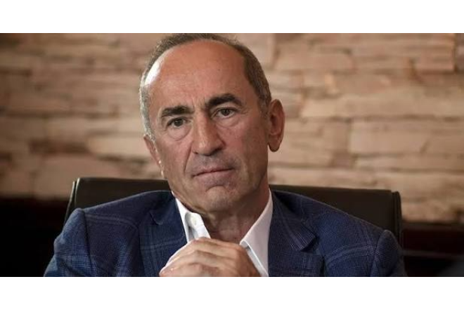 Ermənistanda gərginlik: Robert Köçəryan saxlanıldı, oğlunun evində axtarış aparılır