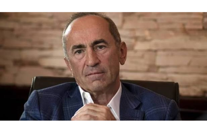 Ermənistanda gərginlik: Robert Köçəryan saxlanıldı, oğlunun evində axtarış aparılır