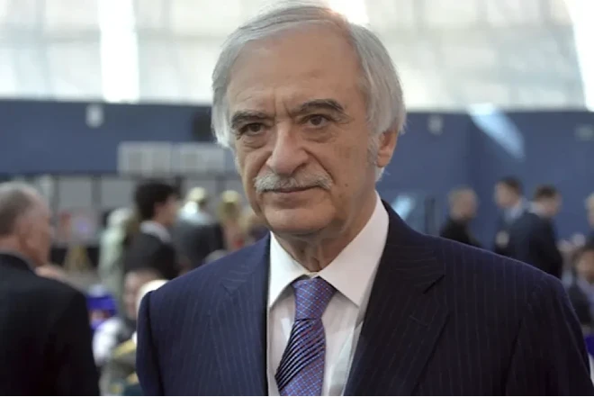 Polad Bülbüloğludan evlilik xəbərinə REAKSİYA