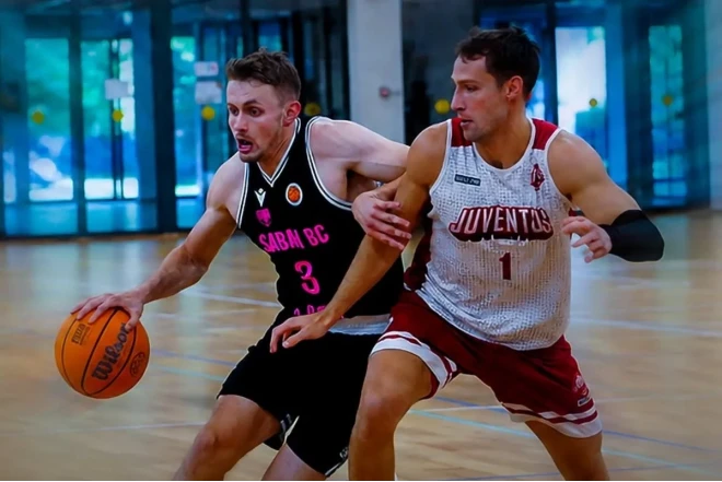 "Sabah" basketbol komandası Litvada ilk yoxlama oyununu keçirib 