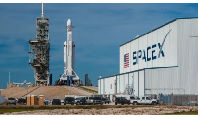 "SpaceX"dən yeni layihə - 100 milyard dollarlıq kosmik baza