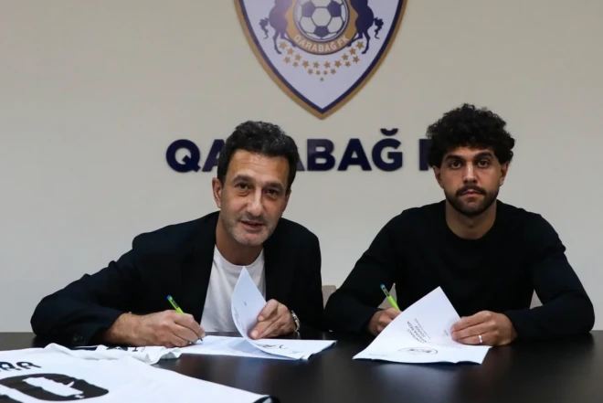 Qarabağ növbəti dəfə oyunçu transfer edib 