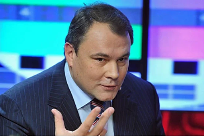 Rusiya Ukraynanı açıq şəkildə bombalamalıdır - Tolstoy