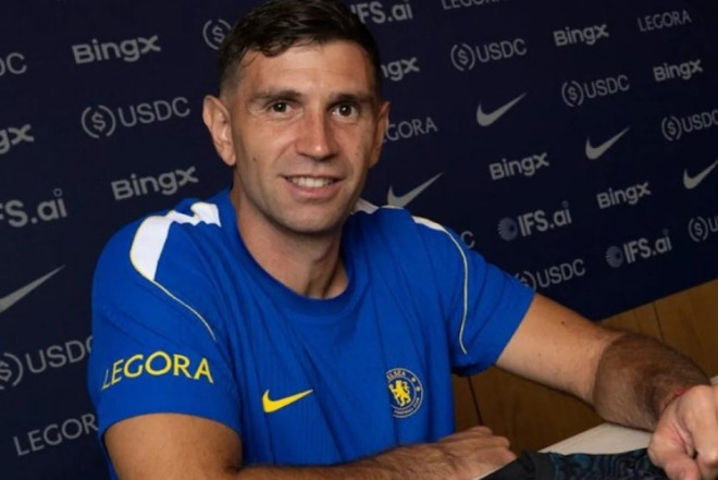 Argentina millisinin ulduzu "Çelsi"də 