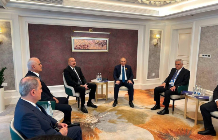 Bişkekdə İlham Əliyevin Ermənistanın Baş naziri ilə görüşü keçirilir