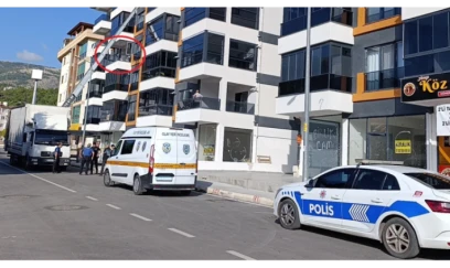 3 yaşlı uşaq 3-cü mərtəbədən yıxıldı – Vəziyyəti ağırdır