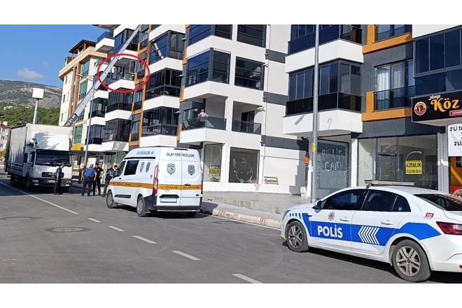 3 yaşlı uşaq 3-cü mərtəbədən yıxıldı – Vəziyyəti ağırdır