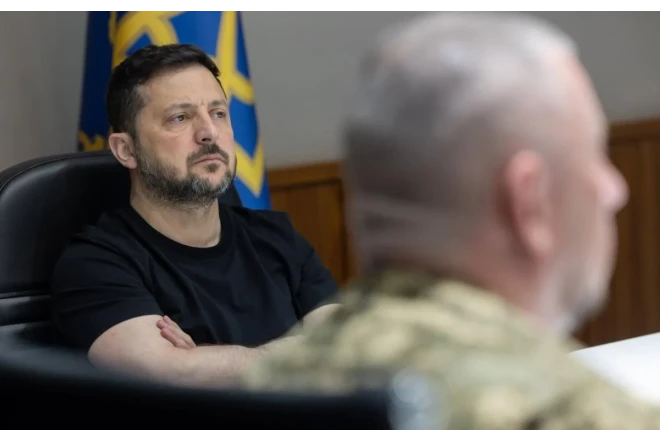 Zelenski Ukrayna Quru Qoşunlarına yeni komandan təyin etdi - FOTO
