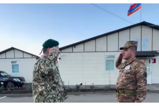 Ermənistanın Baş Qərargah rəisi Azərbaycanla sərhədə gəldi - VİDEO