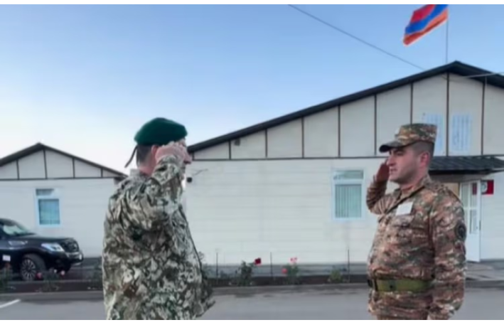 Ermənistanın Baş Qərargah rəisi Azərbaycanla sərhədə gəldi - VİDEO