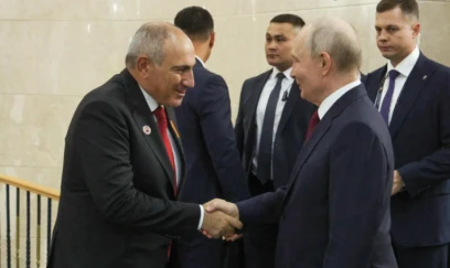 Paşinyan Putinə cavab verdi: Rusiya hərbi bazasını çıxarmaq istəsə...