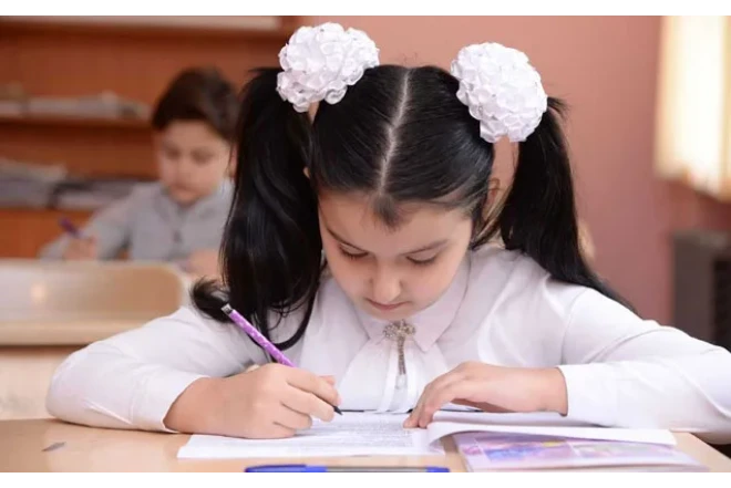 Şagirdlərin yerdəyişməsi dayandırılır 