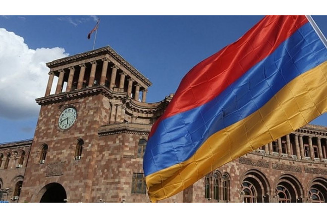 Ermənistanda keçmiş hakimiyyətə qarşı yeni dalğa