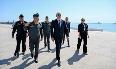 İlham Əliyev Hərbi Dəniz Qüvvələrində oldu 