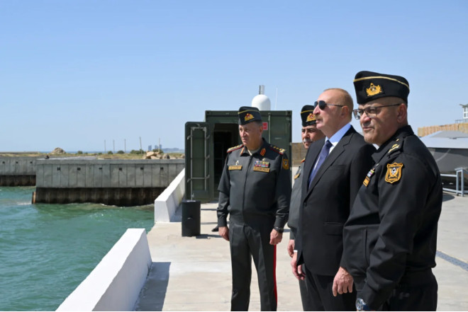 Prezidentin sosial media hesablarında HDQ qərargahını ziyarətinə dair videoçarx paylaşılıb 