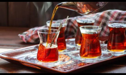 Azərbaycanda çay mədəniyyəti: bir stəkan çayın arxasında böyük ənənə