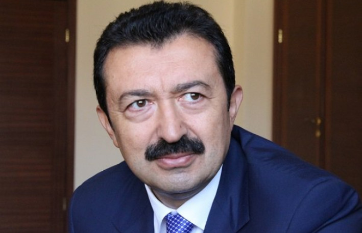 Keçmiş deputatın oğlu yüksək vəzifədən çıxarıldı - DOSYE