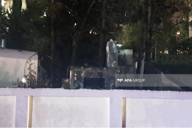 Gəncə prospektində elektrik transformatoru yanıb 
