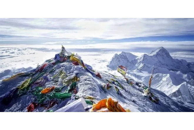 17 alpinistin meyiti tapıldı 