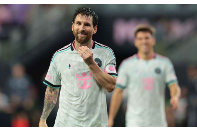 Messi zirvədə möhkəmləndi 