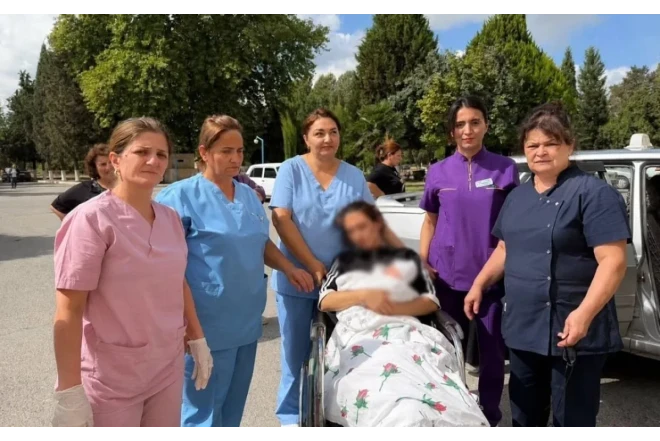Bərdədə xəstəxananın həyətində doğuş oldu 