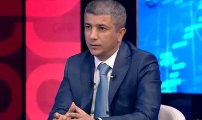 "Bakıda Türk dünyasının gələcəyi müzakirə olunur" - Əli Zülfüqaroğlu
