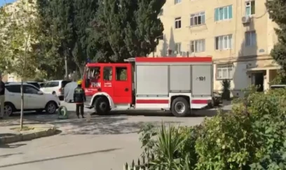 Badamdarda yaşayış binasında partlayış, xəsarət alan var