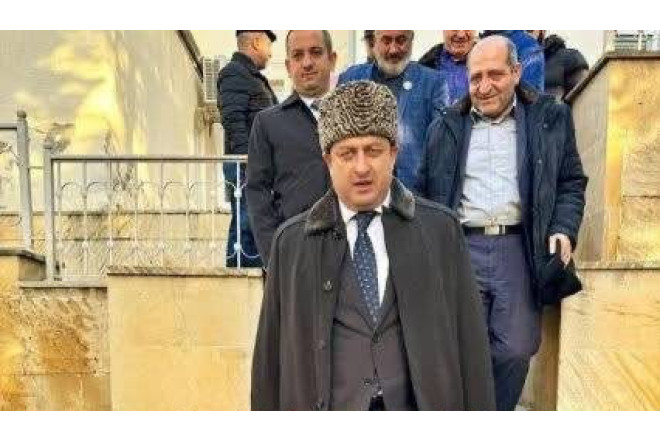 Suraxanıda gecə saatlarında tikinti: Sakinlər ayağa qalxdı