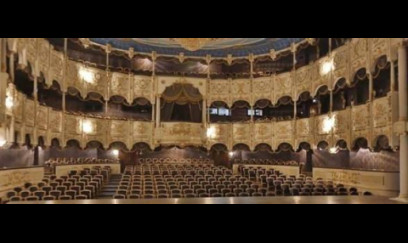 Azərbaycanda teatr mədəniyyətinə maraq artır 
