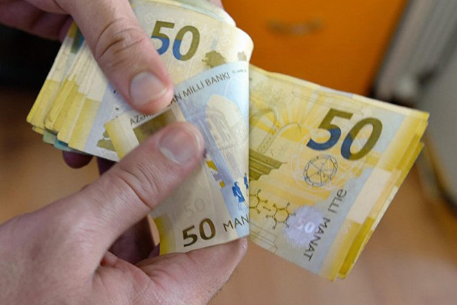 İşsiz şəxslərə  478 manat verilib 