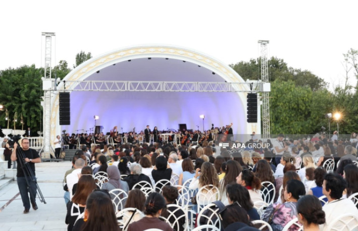 Üzeyir Hacıbəyli XVIII Beynəlxalq Musiqi Festivalının açılışı olub 