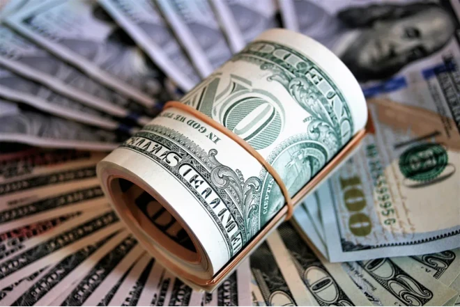 Dollarla bağlı VACİB XƏBƏR