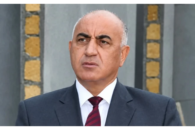 Həbsdə ölən sabiq icra başçısının binası - Satışa çıxarıldı